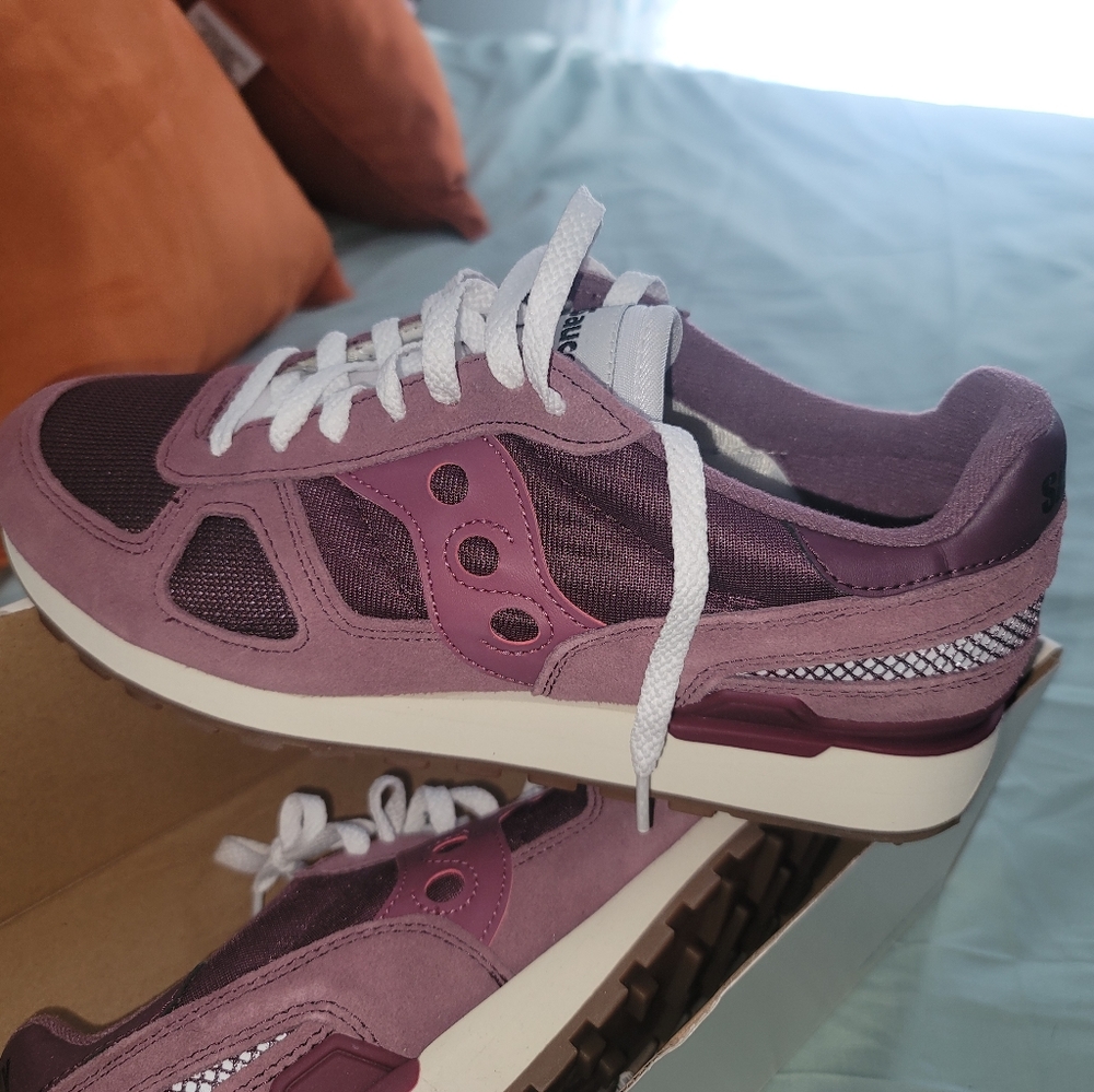 Saucony shoes